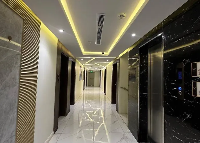Lophorina Hotel